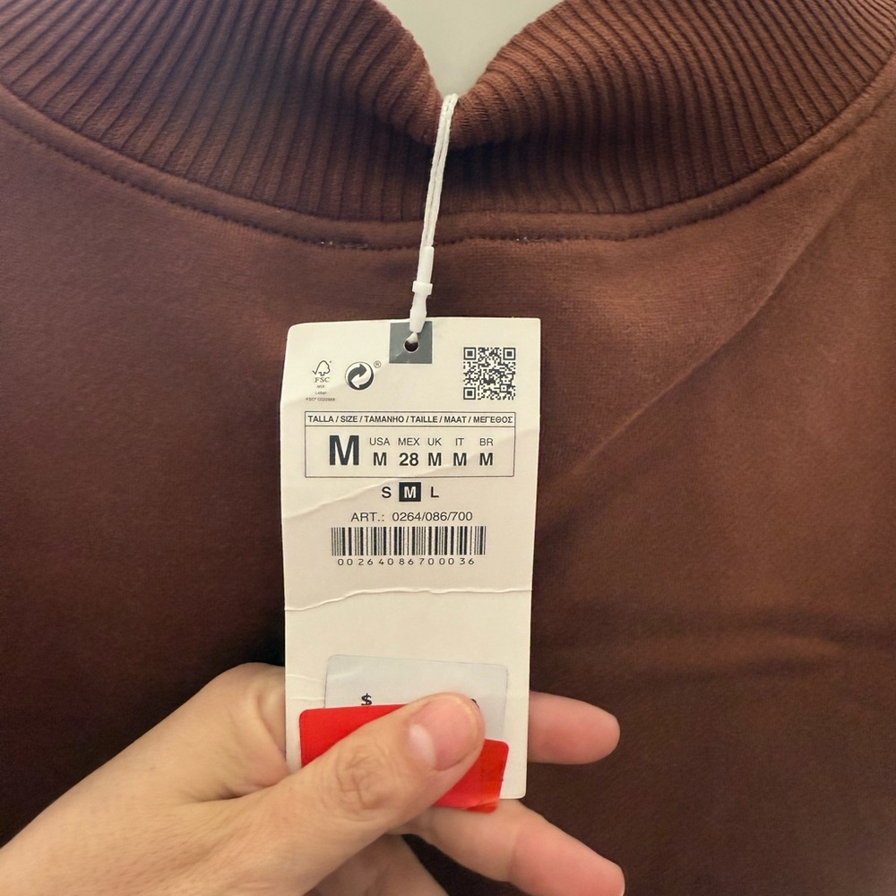 Zara Terracotta V-Neck Sleeveless Sweater - Picture 4 of 4